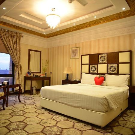 Gujranwala Rachna Hotel מראה חיצוני תמונה