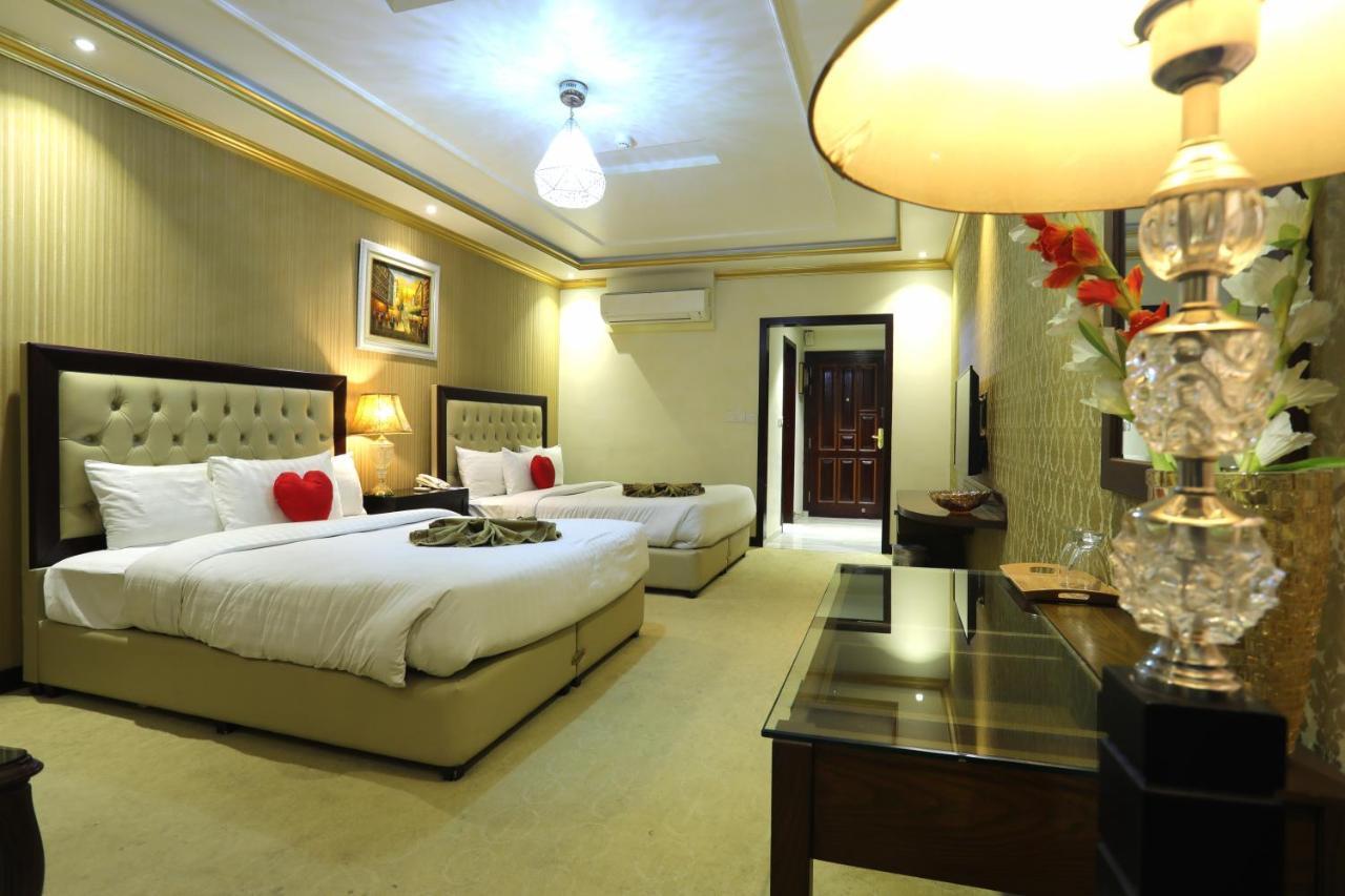 Gujranwala Rachna Hotel מראה חיצוני תמונה