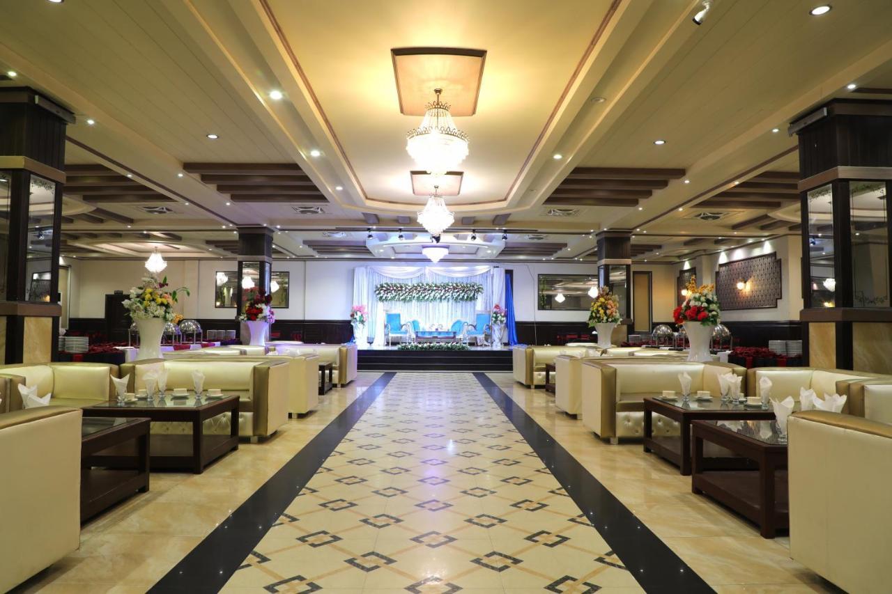 Gujranwala Rachna Hotel מראה חיצוני תמונה